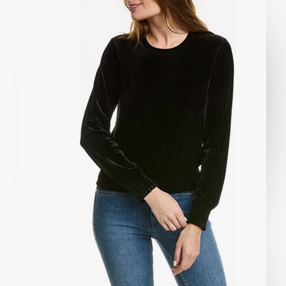 Commando Velvet Crewneck Women’s Sweatshirt Size M Color Black .